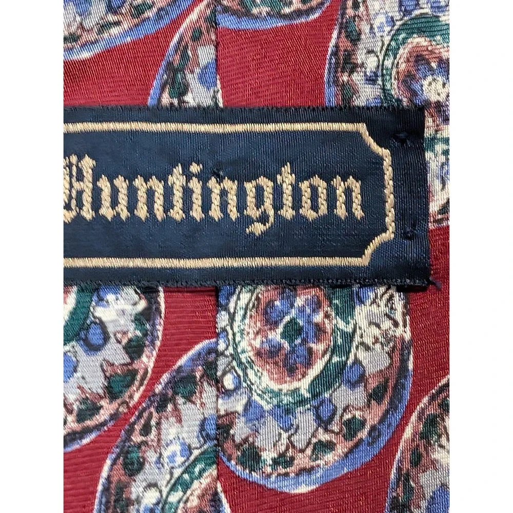 Huntington Necktie OS‎ Burgundy Medallion Silk Classic 4W 58L Stained Glass Tie